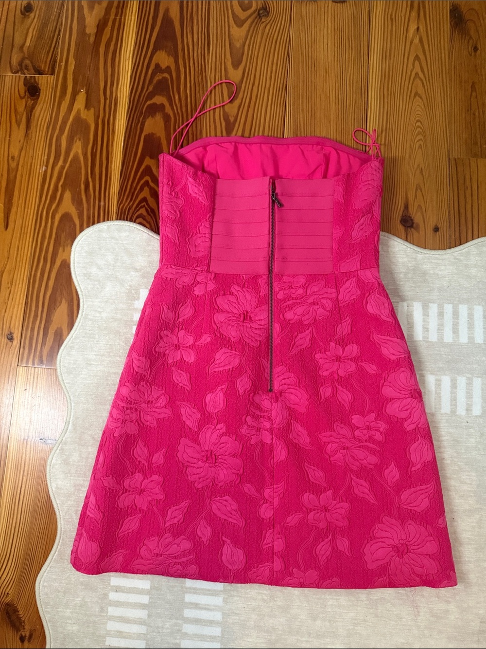 Alice + Olivia Hot Pink Floral Jacquard Mini Dress - Picture 2 of 5